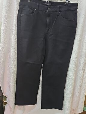 Chicos High Rise Straight Leg US Sz 14 Chicos Sz 2.5R Black Jeans